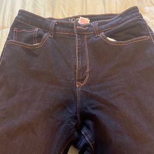 HIGH RISE SKINNY JEANS